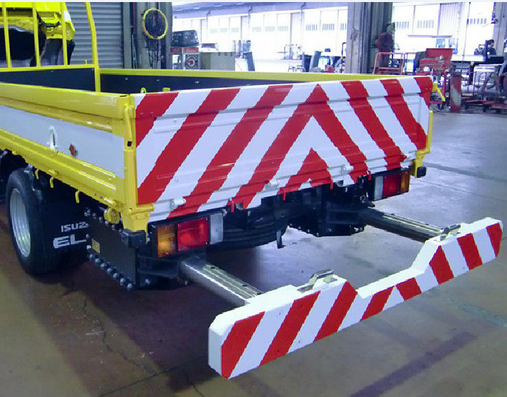 Aluminium Snelweg TMA Crash Truck Attenuator Eenvoudige Installatie Voor Duurzame Prestaties