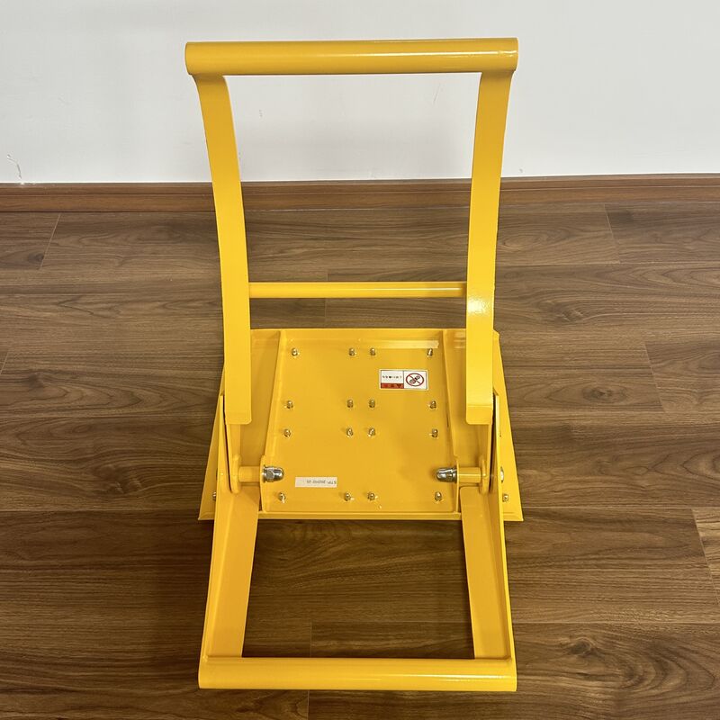 Barricade met een poedercoating die is gebouwd met behulp van buig- en lastechnologie en die effectieve barrièreoplossingen biedt voor industriële omgevingen