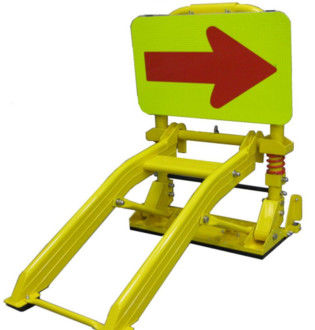 Opvouwbare 660 mm breed draagbare voertuigbarricade met elektrostatisch sproeien voor bouwgebieden