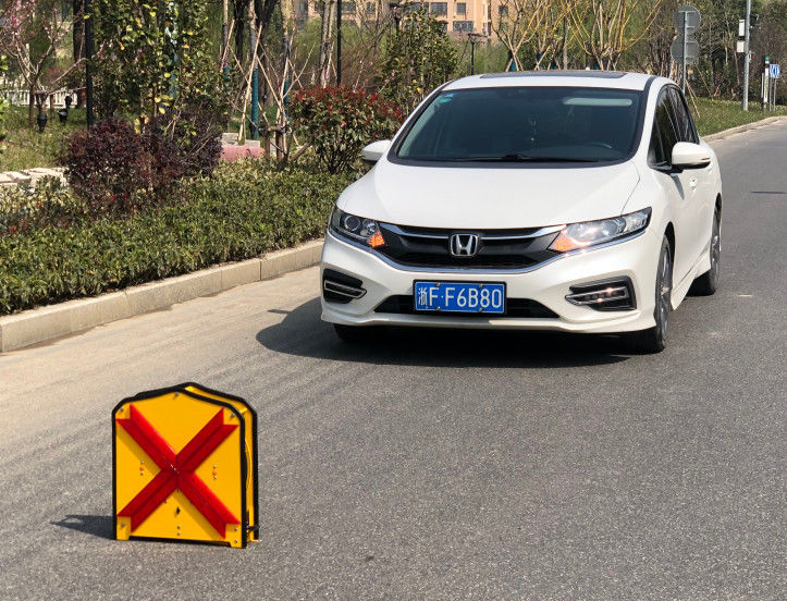 Waterdicht LED Pijlbord met 3500 mm Intrekbare Lichtstrip en A5052 Aluminiumlegering Constructie